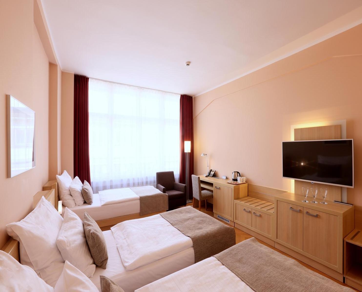 Amarilis Hotel Prague Exterior photo